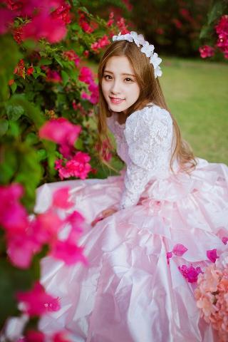 明明是配角却被王子宠爱了全集免费观看