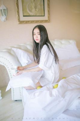 韩剧咫尺国语免费观看