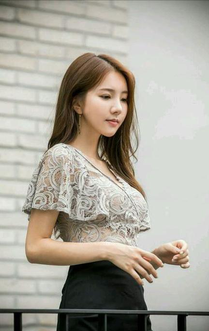 荒岛女儿国满天星版