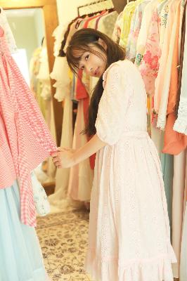 少年白马醉春风